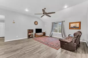 7 Market Loop, Morgans Point Resort, TX 76513 - Photo 11