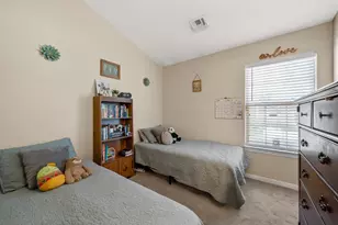 104 S Walnut St, Lacy Lakeview, TX 76705 - Photo 19