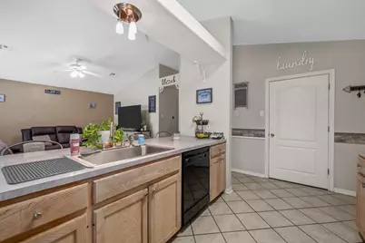 104 S Walnut Street, Lacy Lakeview, TX 76705 - Photo 11