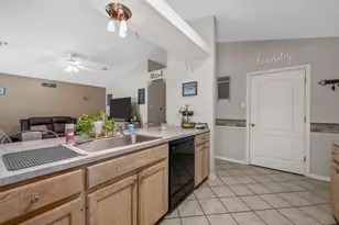 104 S Walnut St, Lacy Lakeview, TX 76705 - Photo 11