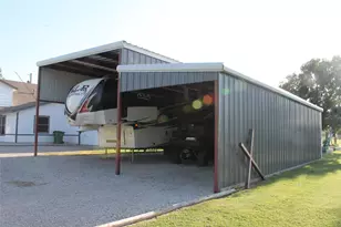 121 Port O Call Ct, Runaway Bay, TX 76426 - Photo 33