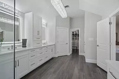 303 Quail Crest Drive, Bedford, TX 76021 - Photo 19