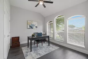 303 Quail Crest Dr, Bedford, TX 76021 - Photo 21