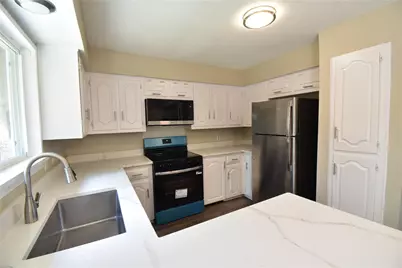 14335 Haymeadow Circle, Dallas, TX 75254 - Photo 15