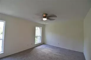 14335 Haymeadow Cir, Dallas, TX 75254 - Photo 17