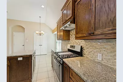 8509 Greenfield Drive, Frisco, TX 75035 - Photo 9
