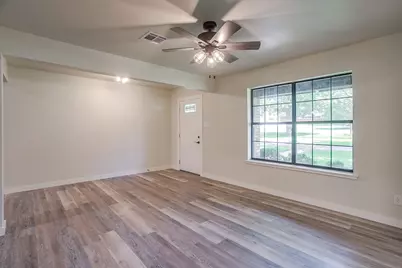 1009 Abbie Lane, Glen Rose, TX 76043 - Photo 3