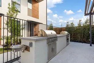 2128 Ashby St, Dallas, TX 75204 - Photo 21