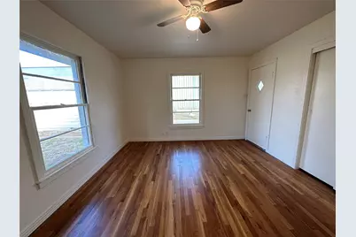 315 W Main Street, Midlothian, TX 76065 - Photo 11