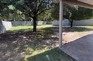 322 Dalhart Dr, Weatherford, TX 76086 - Photo 35