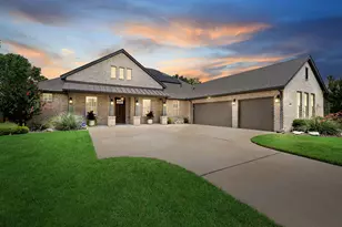 1021 Ranger Dr, DeSoto, TX 75115 - Photo 3