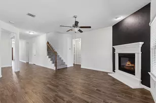 9105 Silver Dollar Dr, Fort Worth, TX 76131 - Photo 5