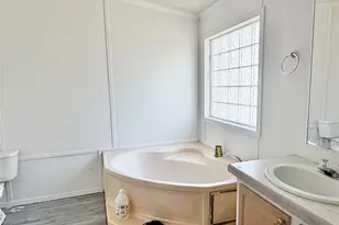 2021 S Weatherford Rd, Midlothian, TX 76065 - Photo 15