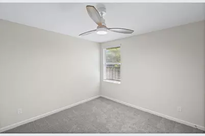 2140 Hacienda Court, Grand Prairie, TX 75052 - Photo 15