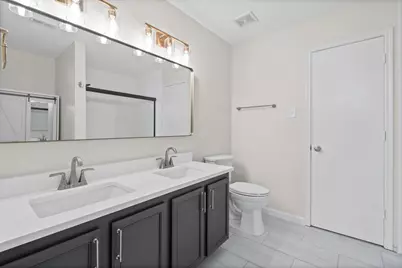 2140 Hacienda Court, Grand Prairie, TX 75052 - Photo 13