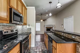 416 Scott Ln, Pilot Point, TX 76258 - Photo 3