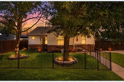4807 Penrose Avenue, Fort Worth, TX 76116 - Photo 1