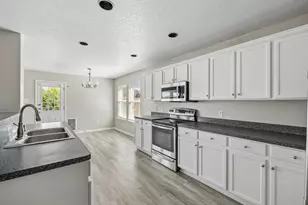 3924 Estrella Ct, Fort Worth, TX 76106 - Photo 11