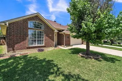 1409 Prentice Street, Arlington, TX 76018 - Photo 3