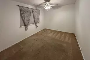1321 Brookfield Ln, Mansfield, TX 76063 - Photo 9