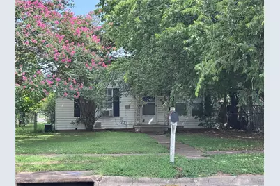 3300 Harrison Street, Bellmead, TX 76705 - Photo 1