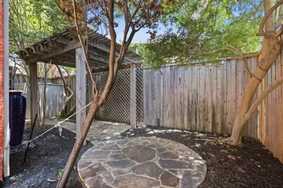 14584 Blueberry Court, Addison, TX 75001 - Photo 33