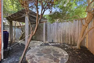 14584 Blueberry Ct, Addison, TX 75001 - Photo 33