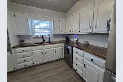 405 W Lindenwood Lane, Hewitt, TX 76643 - Photo 13