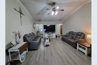 405 W Lindenwood Lane, Hewitt, TX 76643 - Photo 3