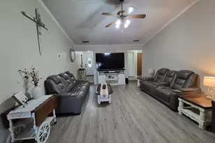 405 W Lindenwood Ln, Hewitt, TX 76643 - Photo 3