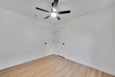 2805 Cordone Street, Fort Worth, TX 76133 - Photo 11