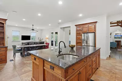 6710 Westover Drive, Granbury, TX 76049 - Photo 11