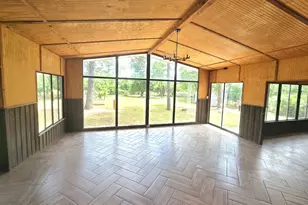 404 W Hillcrest St, Keene, TX 76059 - Photo 11