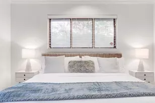 9667 Timberleaf Dr, Dallas, TX 75243 - Photo 35
