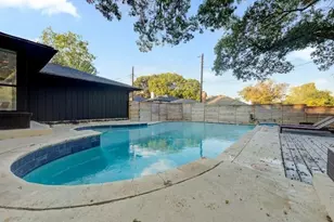 9667 Timberleaf Dr, Dallas, TX 75243 - Photo 23