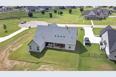 2604 Candlestick Drive, Granbury, TX 76049 - Photo 29