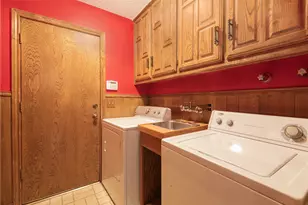 10319 Cimmaron Trail, Dallas, TX 75243 - Photo 21
