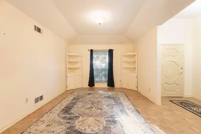 10319 Cimmaron Trail, Dallas, TX 75243 - Photo 9