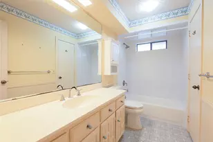 10319 Cimmaron Trail, Dallas, TX 75243 - Photo 17