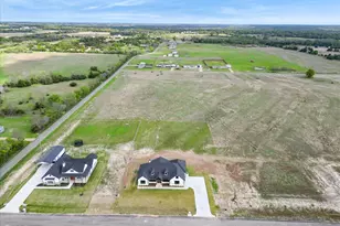 3209 Willow Rd, Celeste, TX 75423 - Photo 3