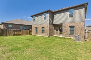 310 Clear Springs St, Princeton, TX 75407 - Photo 23