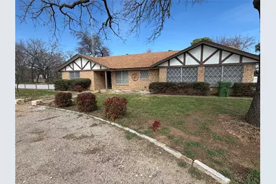821 E Highway 199, Springtown, TX 76082 - Photo 3