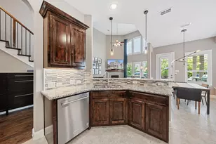 2413 Kingsgate Dr, Little Elm, TX 75068 - Photo 9