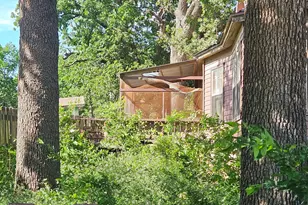 301 W Boynton, Hamilton, TX 76531 - Photo 3