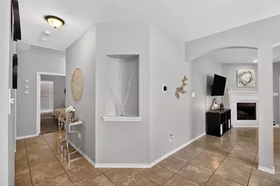 7214 Summit Parc Drive, Dallas, TX 75249 - Photo 3