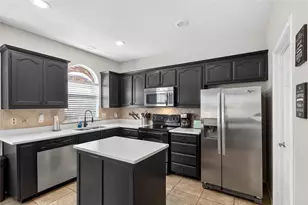7214 Summit Parc Dr, Dallas, TX 75249 - Photo 9