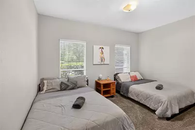 7214 Summit Parc Drive, Dallas, TX 75249 - Photo 19