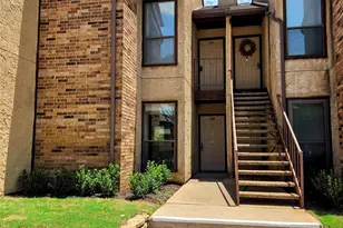 2103 Friendly Dr, Arlington, TX 76011 - Photo 1