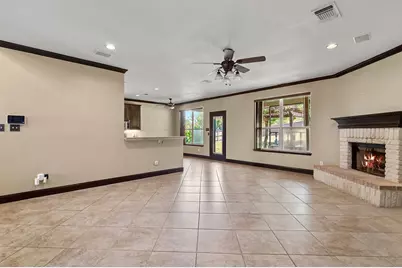 800 Joshua Drive, Burleson, TX 76028 - Photo 5