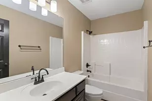 800 Joshua Dr, Burleson, TX 76028 - Photo 27